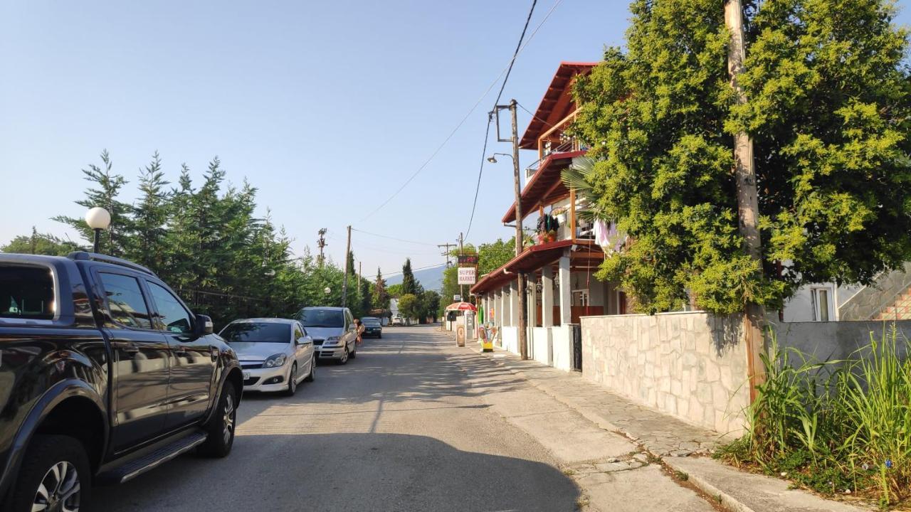 Camping Mitikas And Bungalows Plaka Litochorou Exterior photo